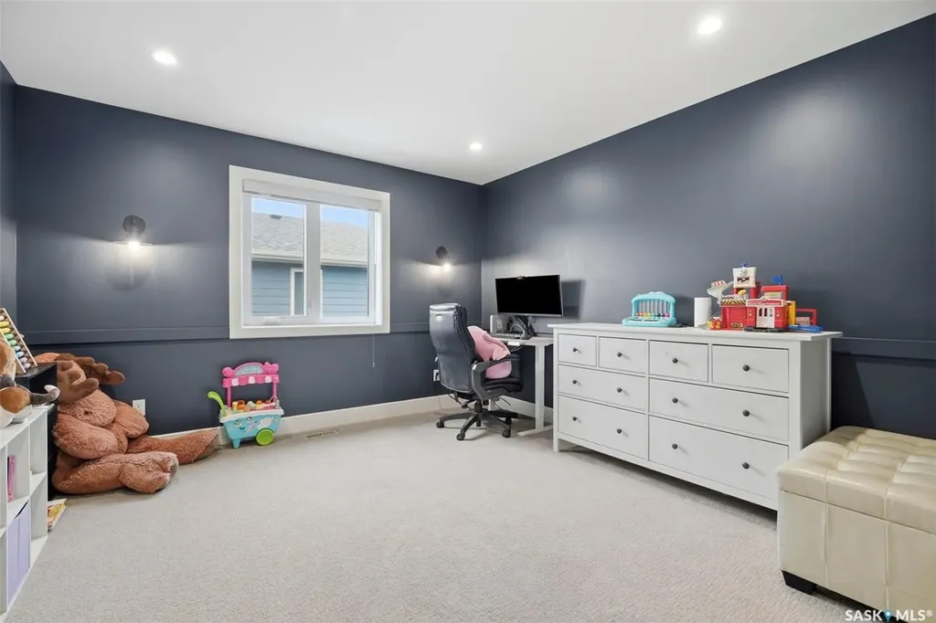 322 Dagnone Crescent Saskatoon SK S7V 0P7
