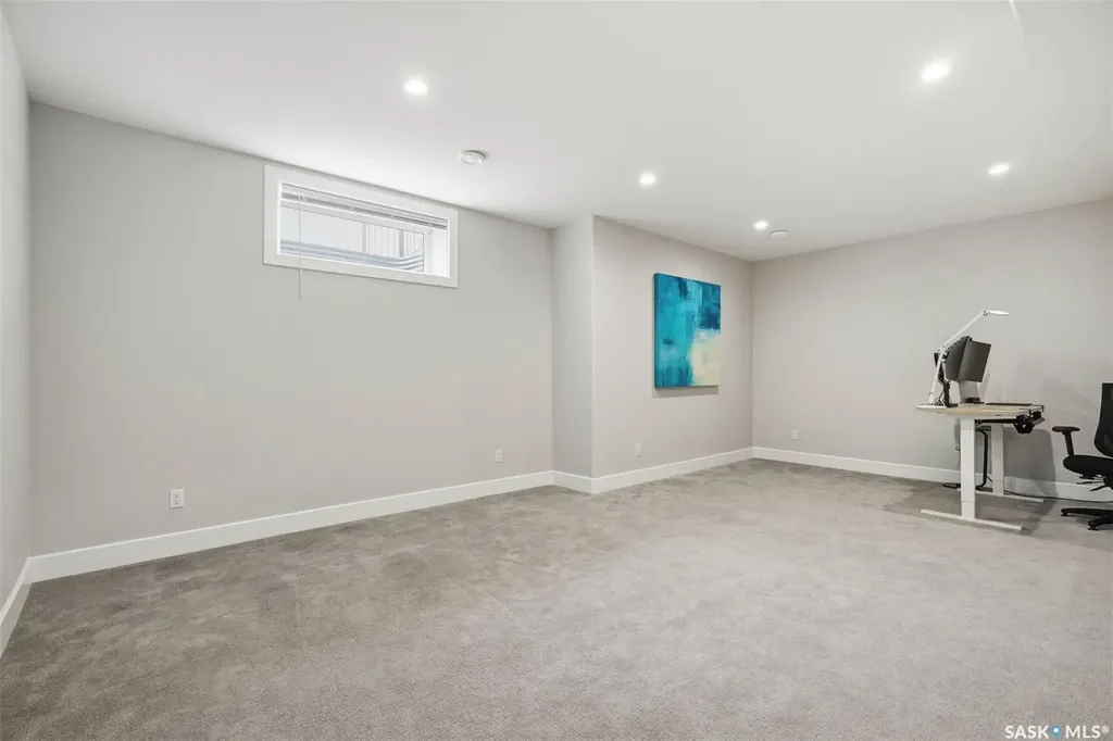 322 Dagnone Crescent Saskatoon SK S7V 0P7