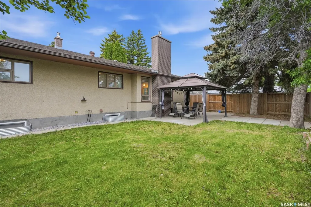 314 Anderson Crescent Saskatoon SK S7H 4A3