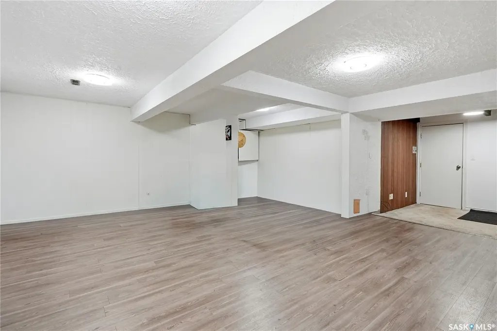 314 Anderson Crescent Saskatoon SK S7H 4A3
