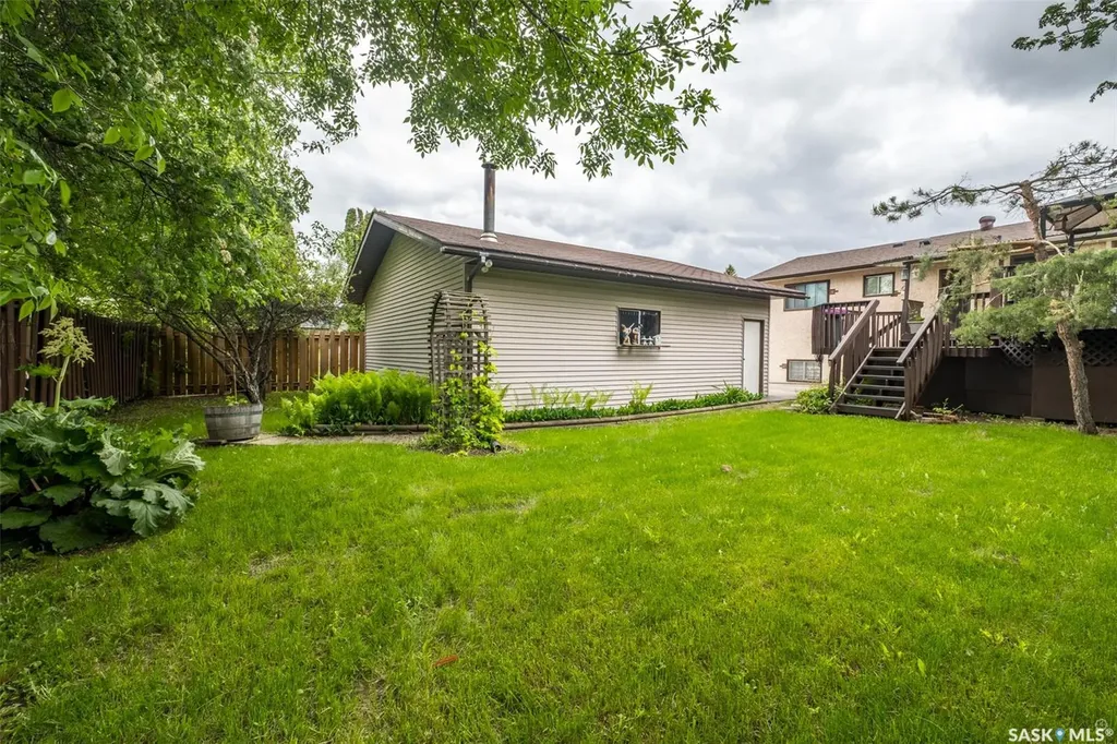 2834 Dunn Drive Prince Albert SK S6V 6K7
