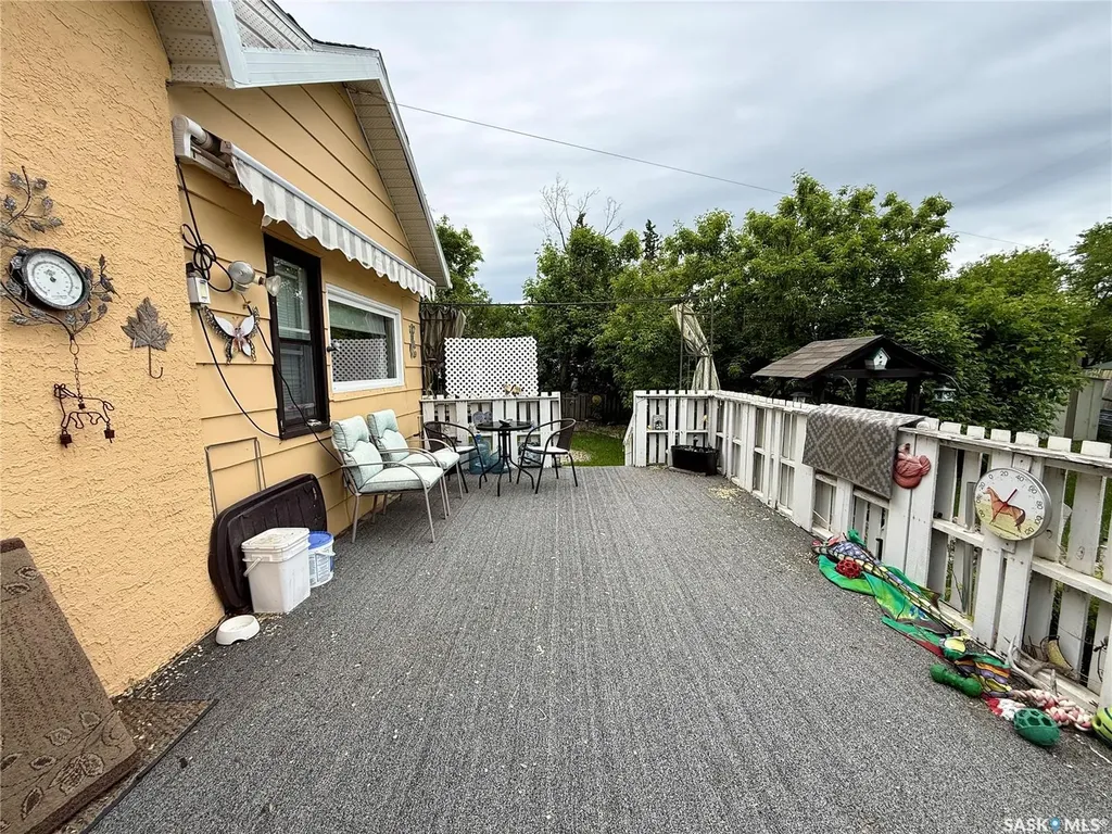 309 Main Street Maymont SK S0M 1T0