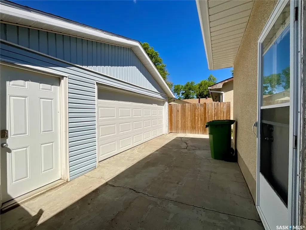 39 Stice Crescent Regina SK S4N 4P9