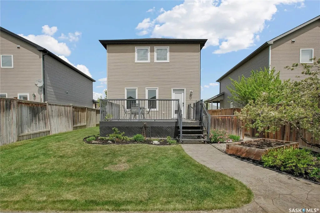 222 Willowgrove Boulevard Saskatoon SK S7W 1A2