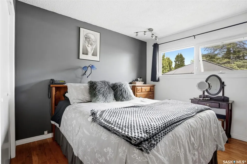 60 Krivel Crescent Regina SK S4R 5C5
