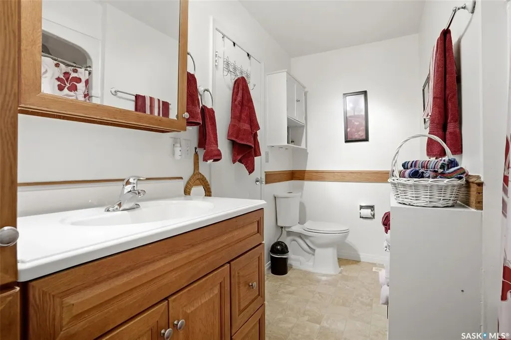60 Krivel Crescent Regina SK S4R 5C5