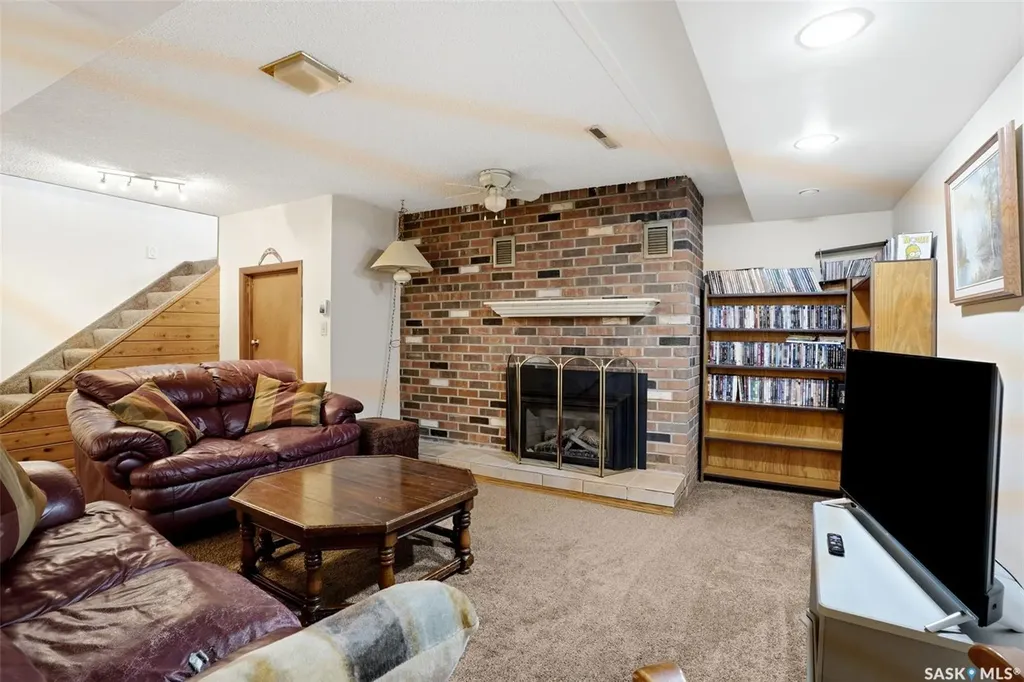 60 Krivel Crescent Regina SK S4R 5C5