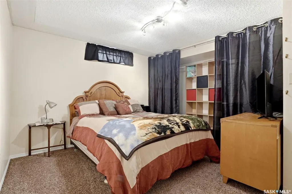 60 Krivel Crescent Regina SK S4R 5C5