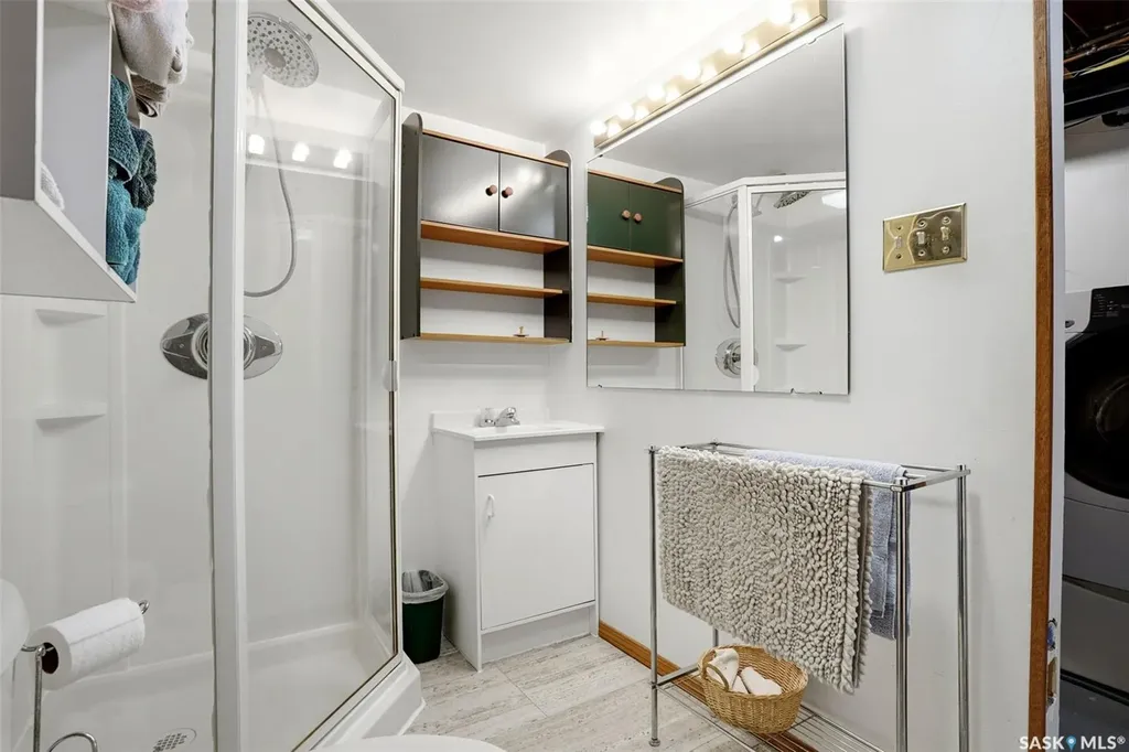 60 Krivel Crescent Regina SK S4R 5C5