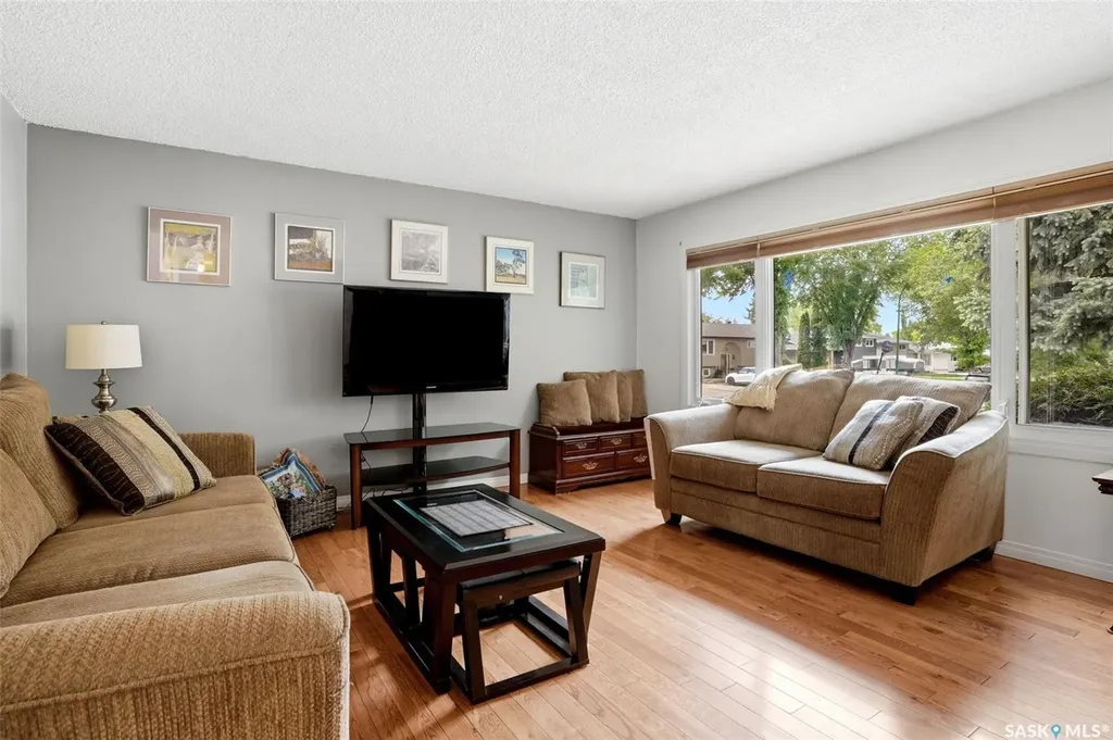 60 Krivel Crescent Regina SK S4R 5C5