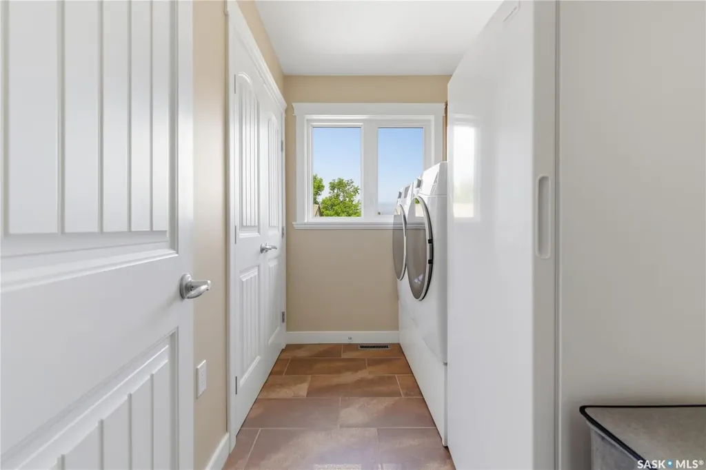 206 1st Avenue S Pierceland SK S0M 2K0