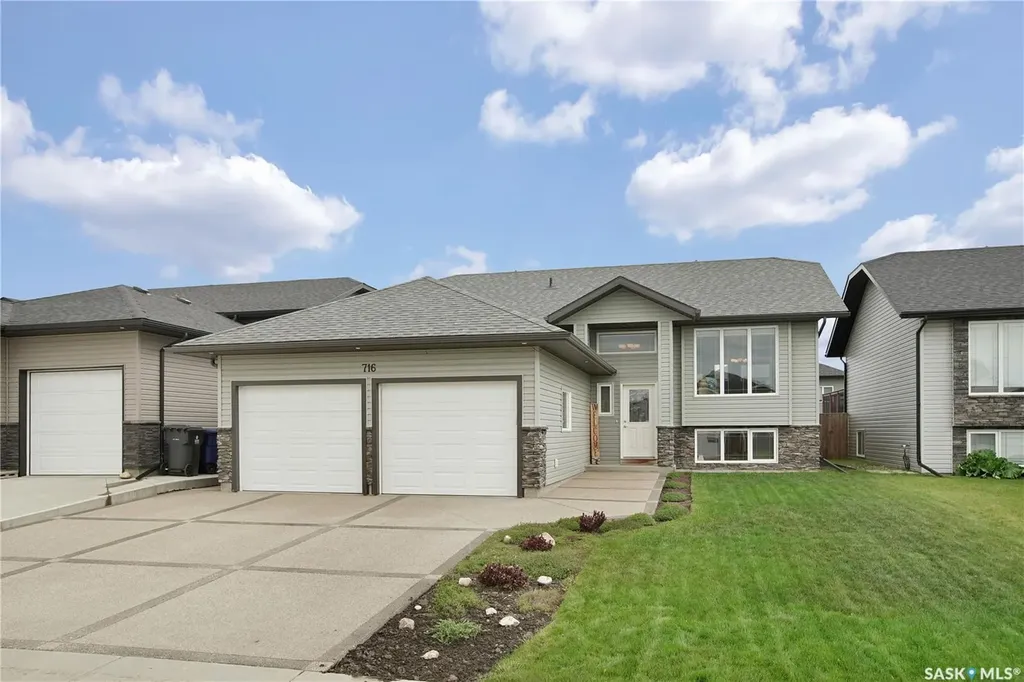 716 Sarazen Drive Warman SK S0K 4S4