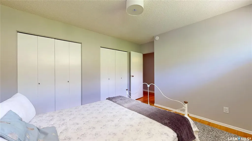85 Bobolink Bay Regina SK S4S 4K2