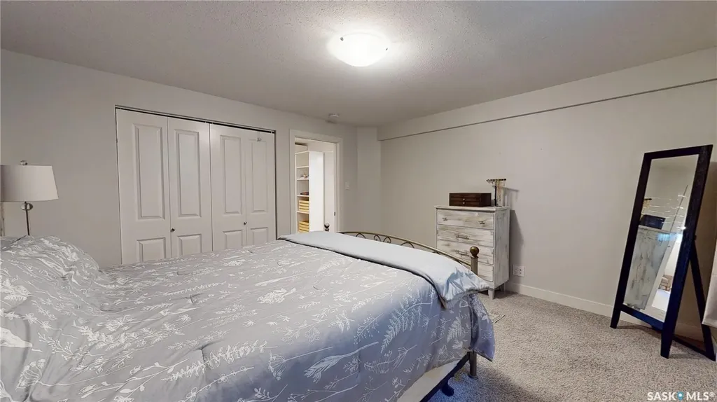 85 Bobolink Bay Regina SK S4S 4K2