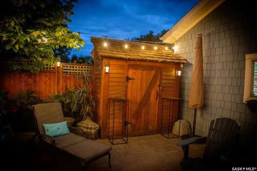 823 Temperance Street Saskatoon SK S7N 0M8