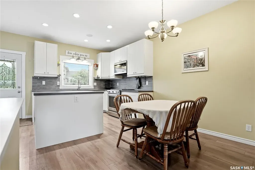 23 Blackley Place Saskatoon SK S7M 5B1