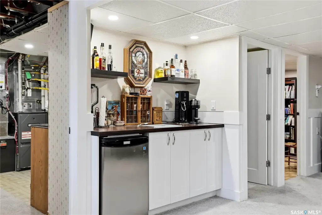 23 Blackley Place Saskatoon SK S7M 5B1