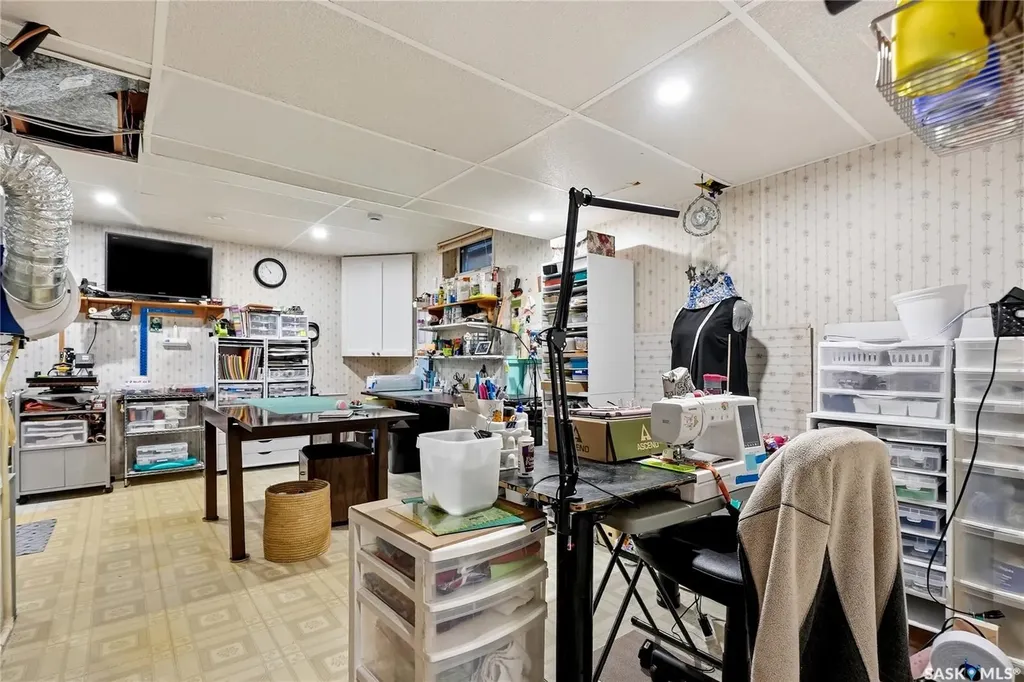 23 Blackley Place Saskatoon SK S7M 5B1