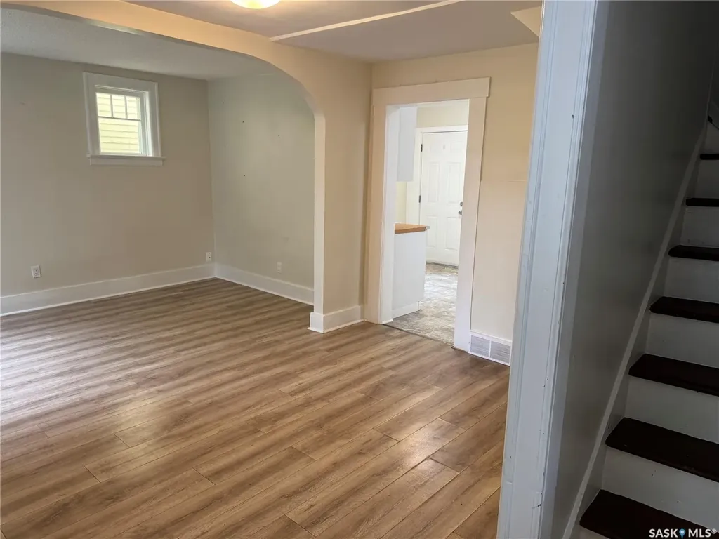 431 G Avenue S Saskatoon SK S7M 1V5