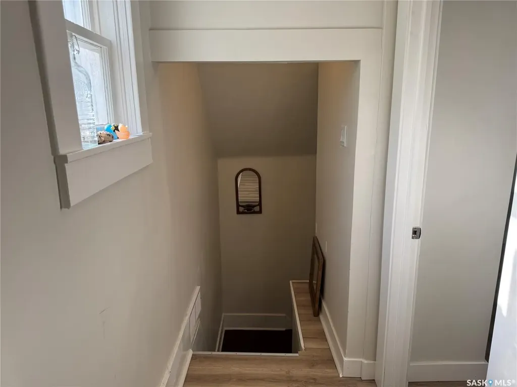 431 G Avenue S Saskatoon SK S7M 1V5