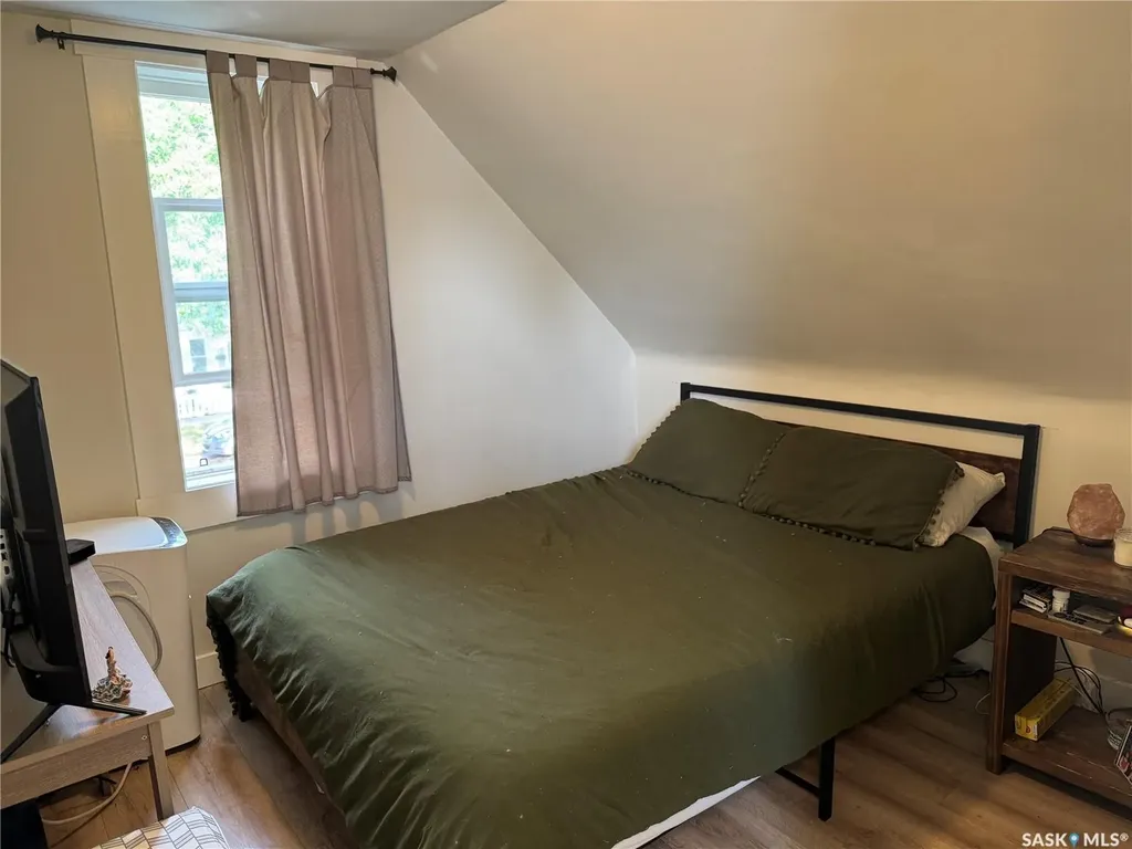 431 G Avenue S Saskatoon SK S7M 1V5