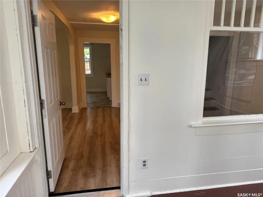 431 G Avenue S Saskatoon SK S7M 1V5