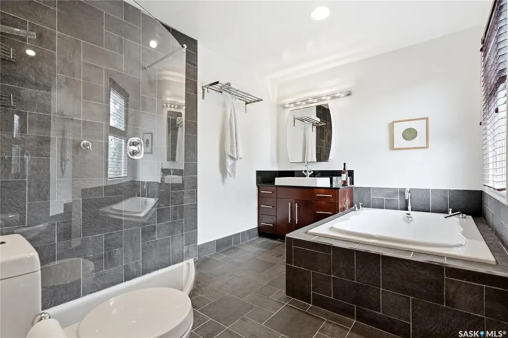 1401 13th Street E Saskatoon SK S7H 0C7
