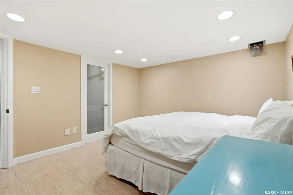 1401 13th Street E Saskatoon SK S7H 0C7
