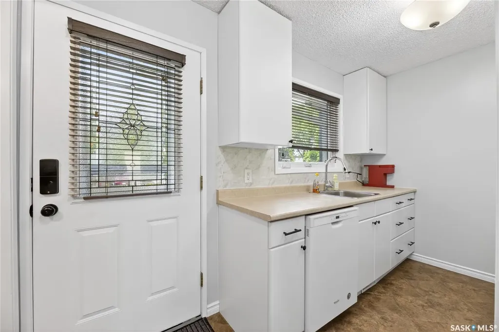 140 Meilicke Road Saskatoon SK S7K 7Y5
