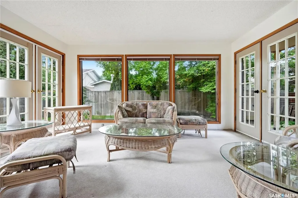 23 Cowie Road Regina SK S4S 6S2
