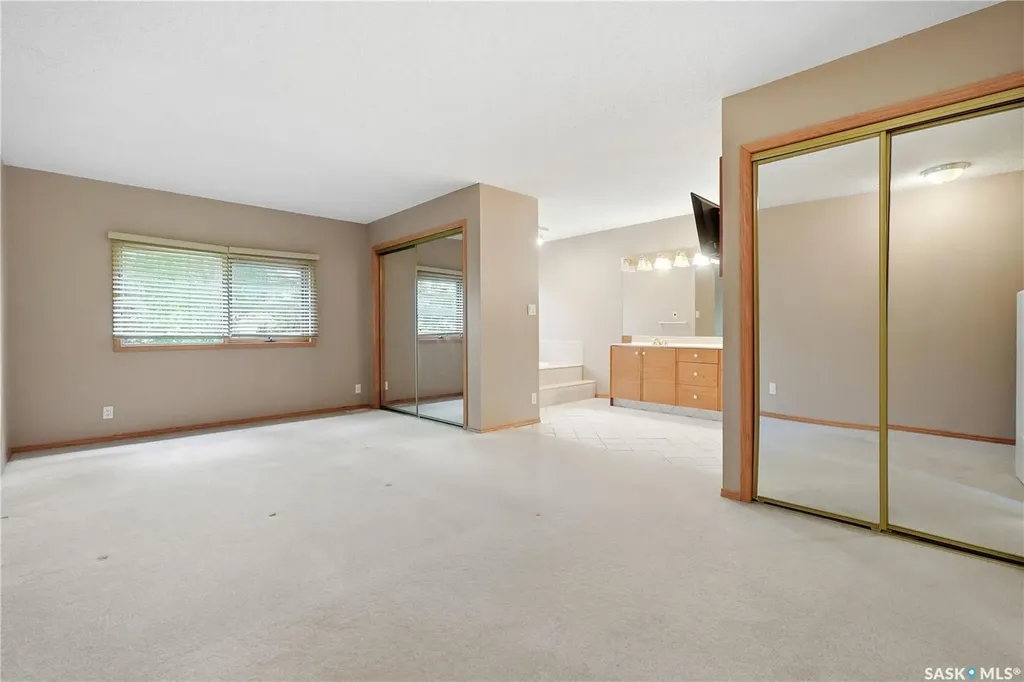 23 Cowie Road Regina SK S4S 6S2