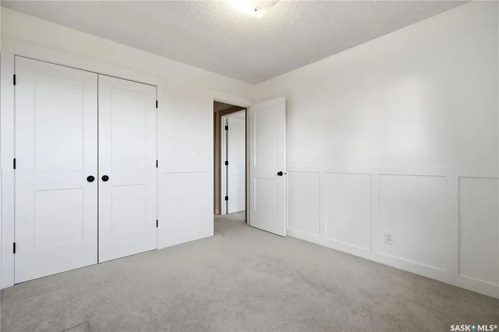 23 Cowie Road Regina SK S4S 6S2