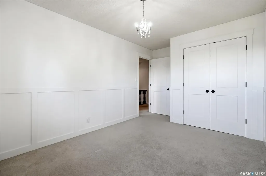 23 Cowie Road Regina SK S4S 6S2