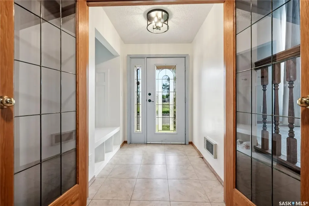 23 Cowie Road Regina SK S4S 6S2