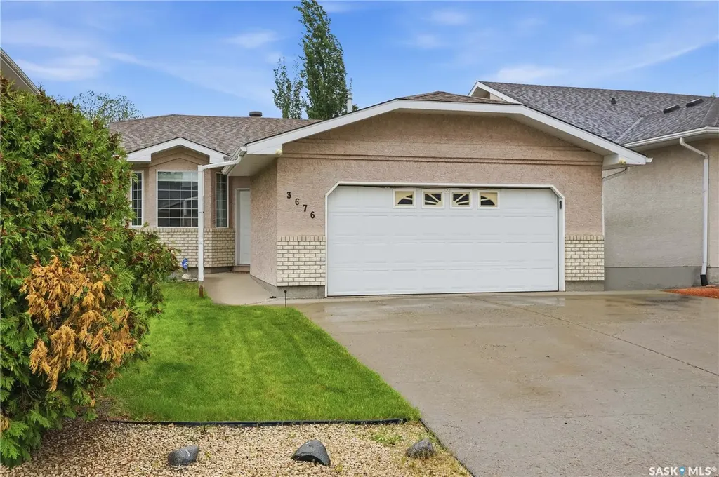 3676 Bishop Crescent E Regina SK S4Z 1A8