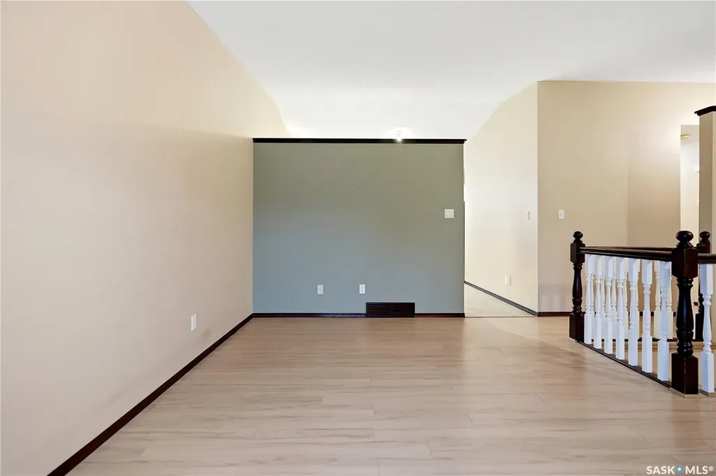3676 Bishop Crescent E Regina SK S4Z 1A8
