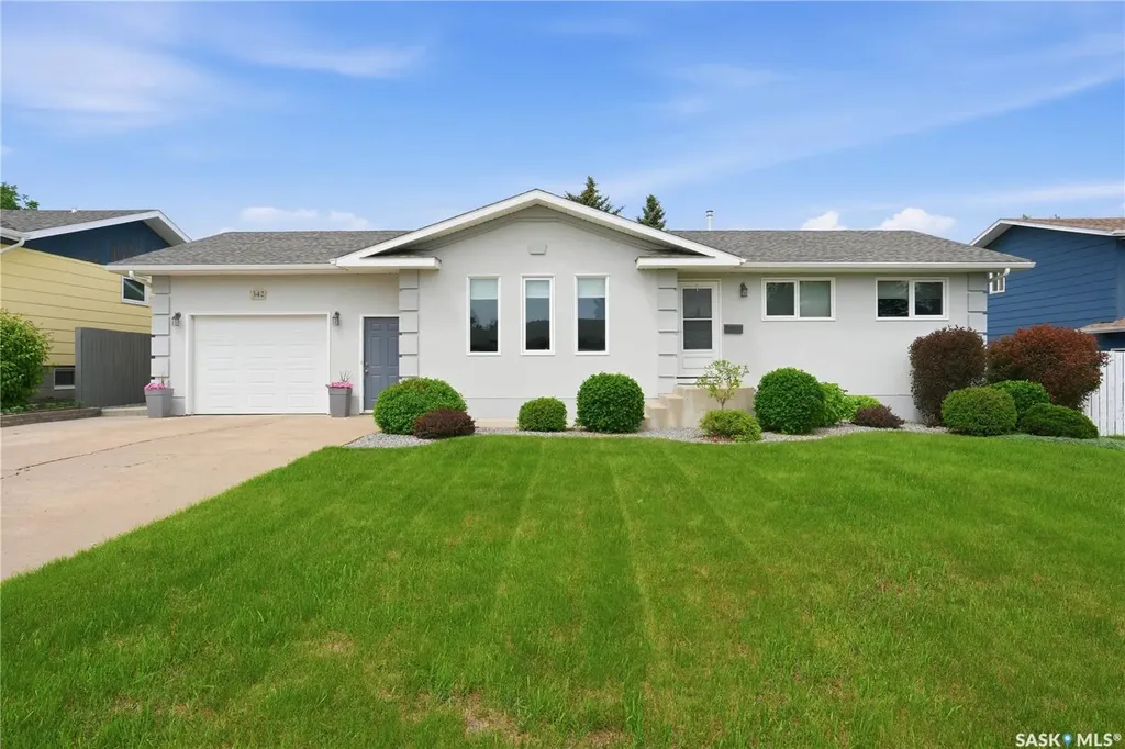 342 35th Street Battleford SK S0M 0E0