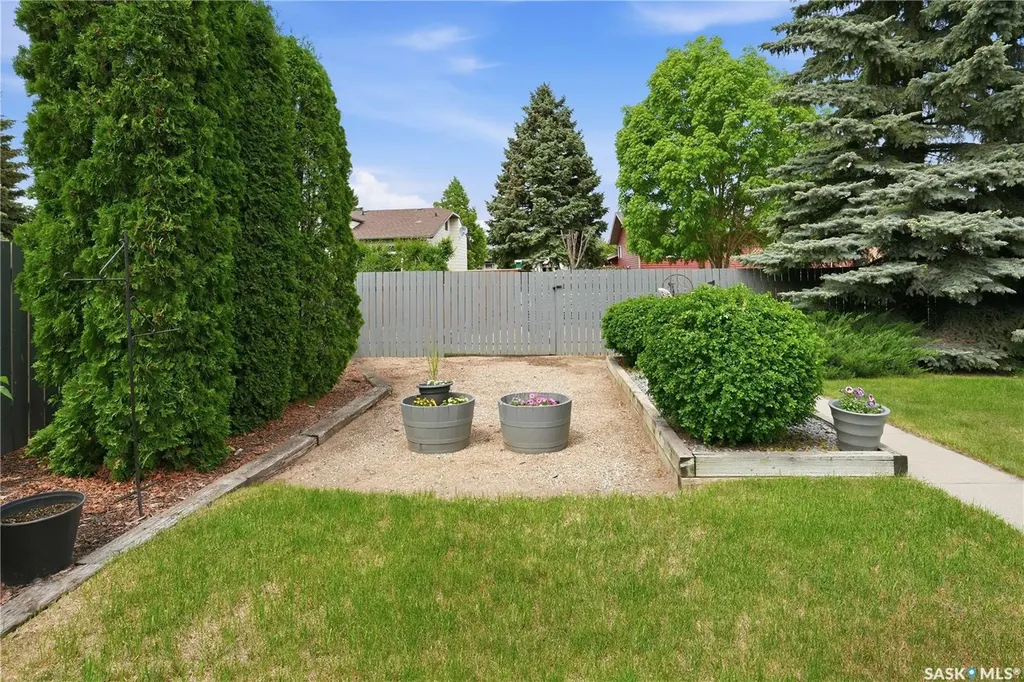 342 35th Street Battleford SK S0M 0E0