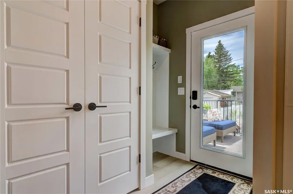 3022 Montague Street Regina SK S4S 1Z5