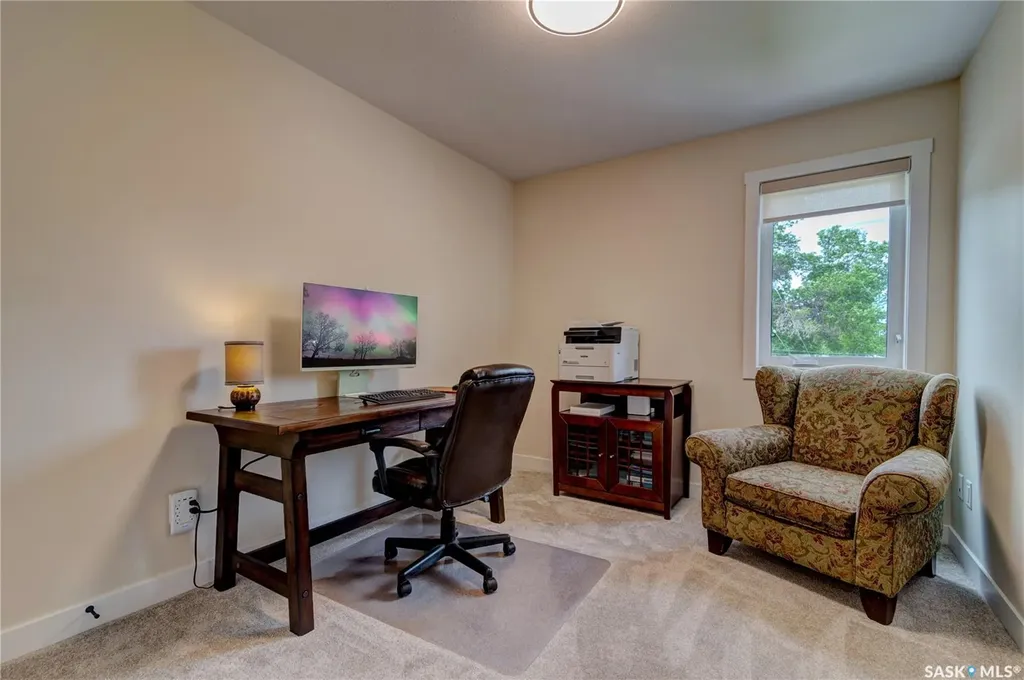 3022 Montague Street Regina SK S4S 1Z5