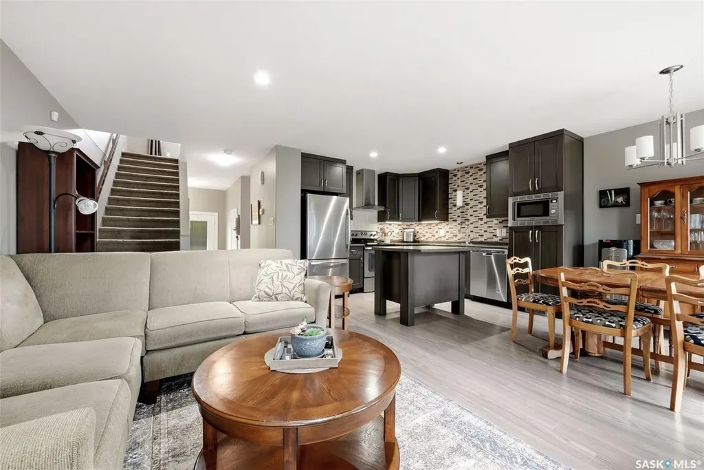 163 Demarco Pointe Lane Regina SK S4T 1E8