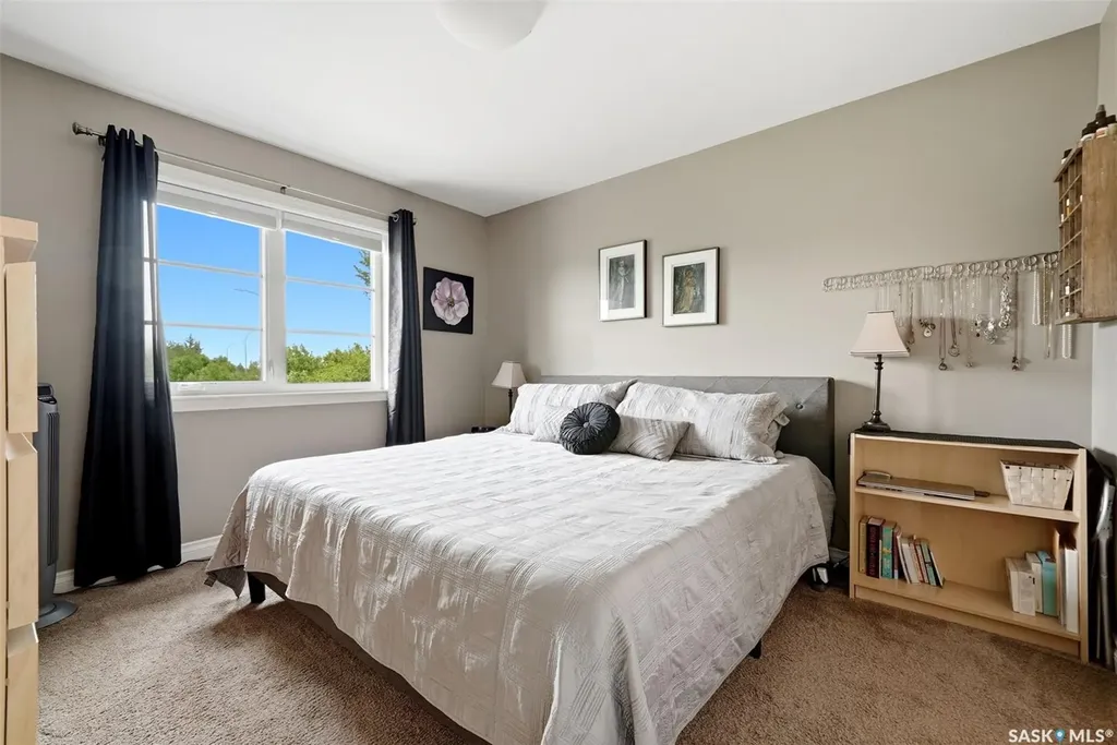 163 Demarco Pointe Lane Regina SK S4T 1E8