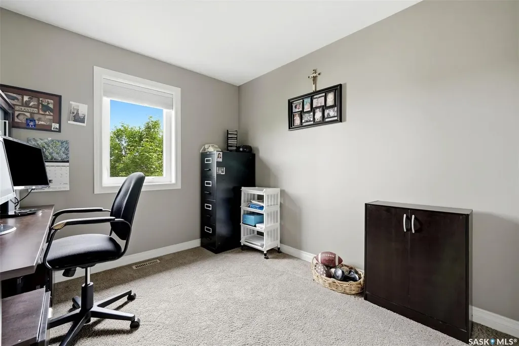 163 Demarco Pointe Lane Regina SK S4T 1E8