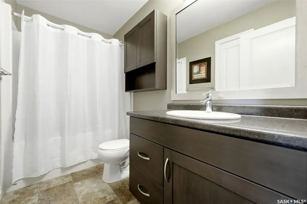 163 Demarco Pointe Lane Regina SK S4T 1E8