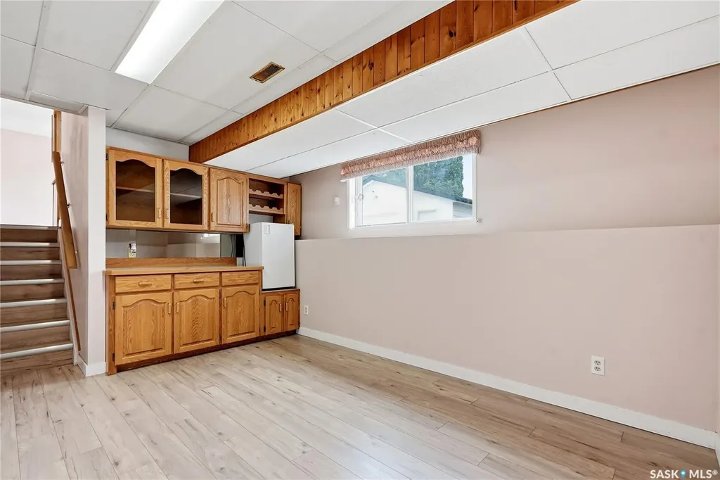 534 Nesbitt Lane Saskatoon SK S7L 6K9