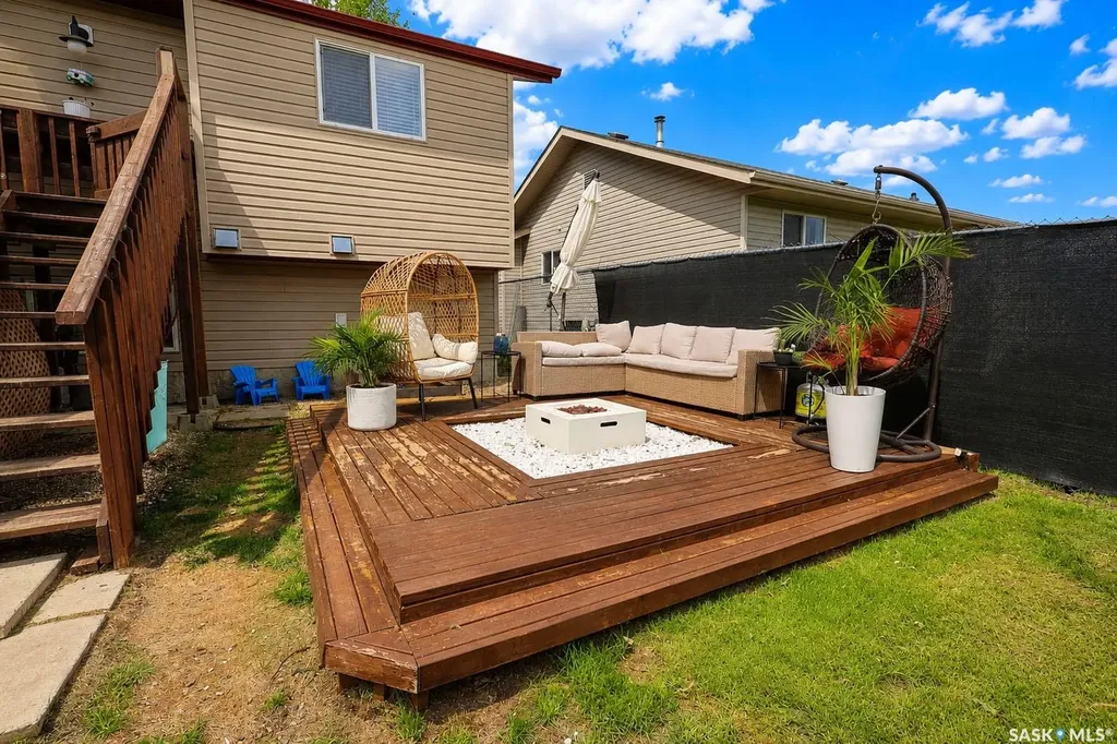 6 Dmyterko Bay Prince Albert SK S6V 8E8