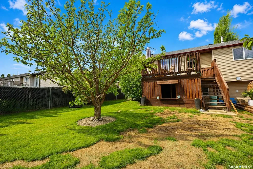 6 Dmyterko Bay Prince Albert SK S6V 8E8