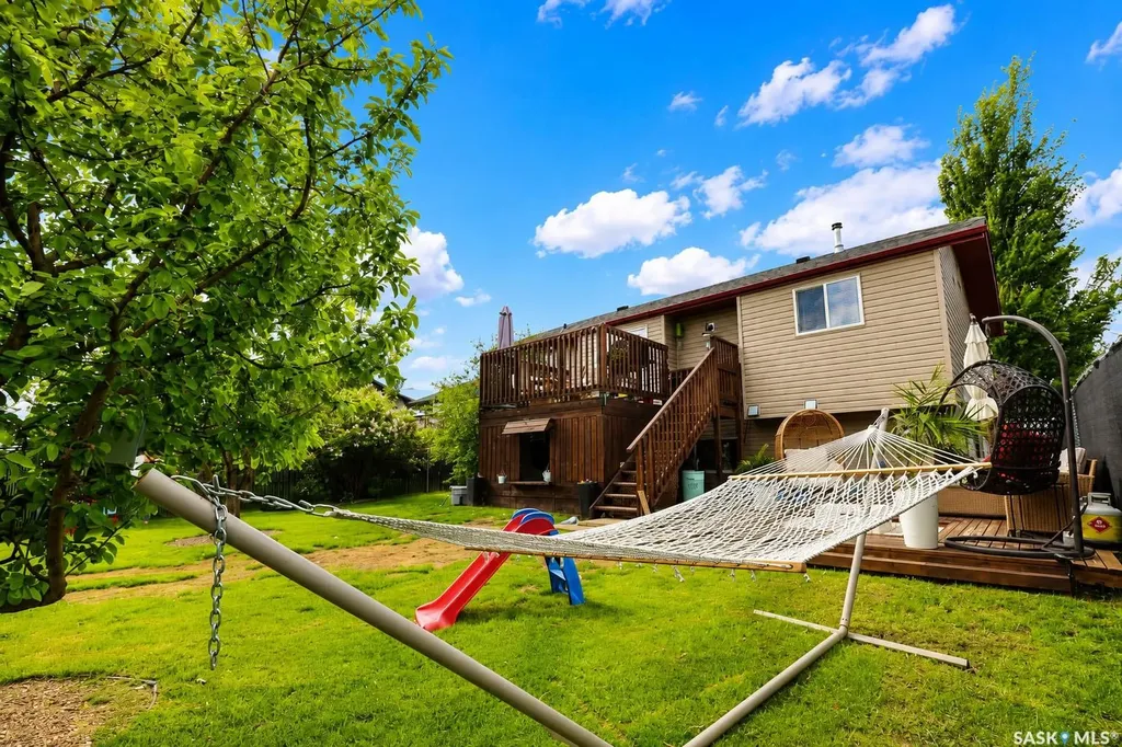 6 Dmyterko Bay Prince Albert SK S6V 8E8