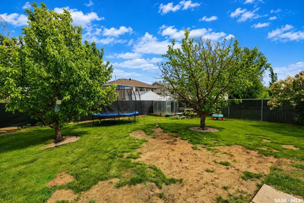 6 Dmyterko Bay Prince Albert SK S6V 8E8