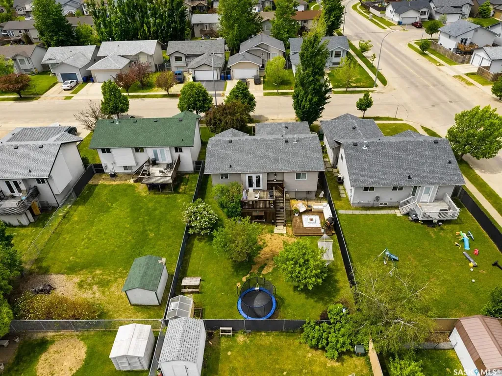 6 Dmyterko Bay Prince Albert SK S6V 8E8